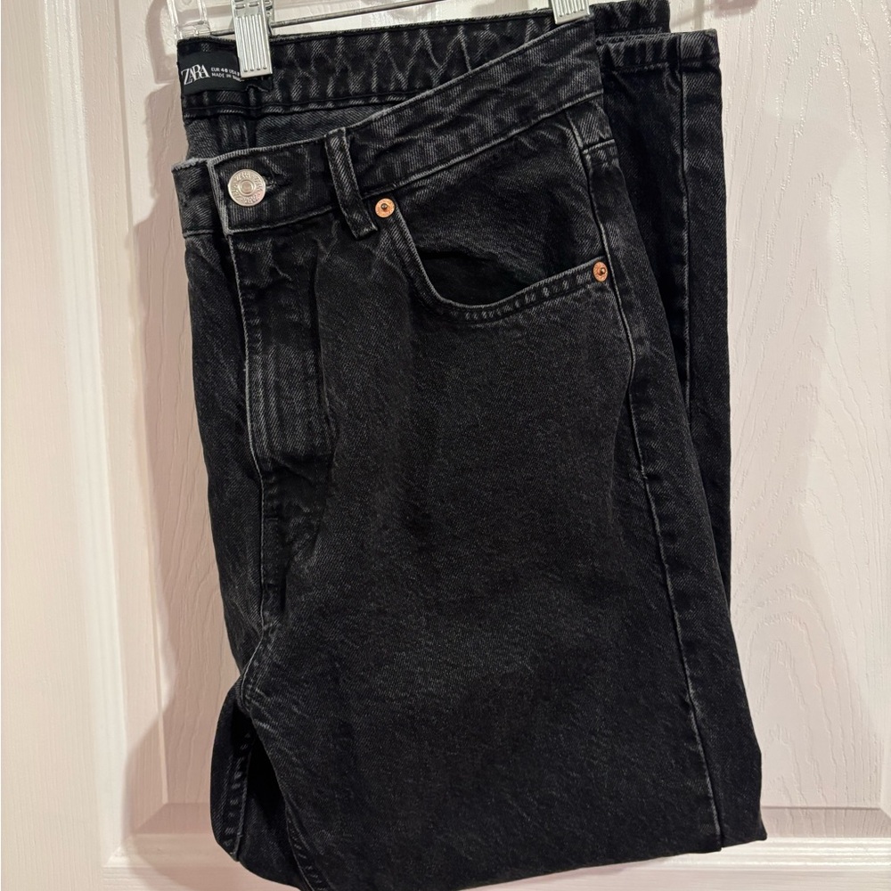 Zara Classic Black Mom Jeans